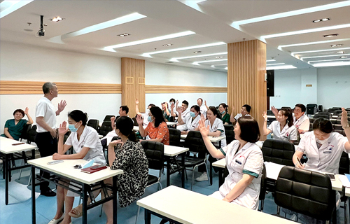 薪火传承，励“医”奋进 | 伦理片
心理治疗兴趣协会顺利完成换届