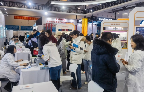 新质赋能 点亮心光 | 伦理片
亮相2024长春健博会