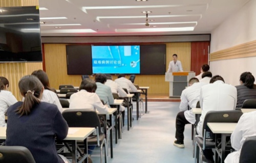 伦理片
召开2025年首场院级病例讨论会